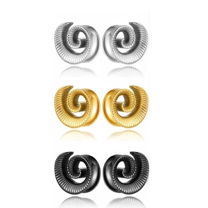 Spiralförmige Dehnungsstäbe aus Edelstahl in Silber, Gold und Schwarz für das Ohrläppchen