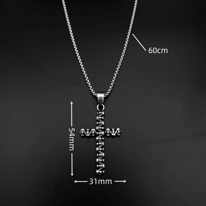 Collier pendentif croix crâne gothique en acier inoxydable avec chaîne à billes