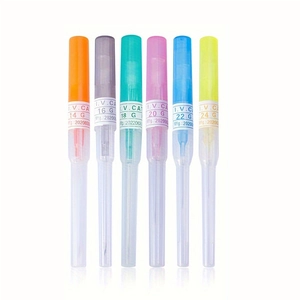 Set di cannule e.v. sterili monouso misure 14G-24G per piercing medico professionale