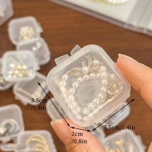 Mini transparent square plastic storage box for jewelry with dimensions 3.5x3.5x2cm