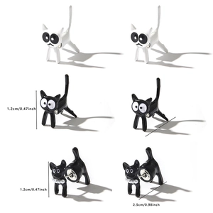 Lindos pendientes de gato en blanco y negro con diseño 3D desmontable de acero inoxidable