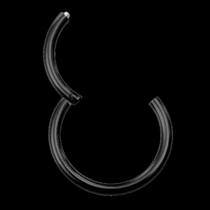 Detail view of the open hinge design on a black 316L stainless steel seamless clicker ring