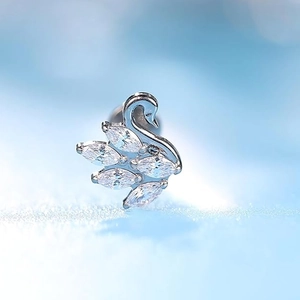 Schwanenförmiger G23 Titan Labret-Stecker mit marquise-geschnittenen 5A Zirkonias