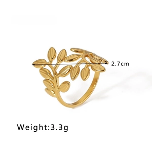 Golden leaf stainless steel open ring with 2.7cm leaf span and lightweight design