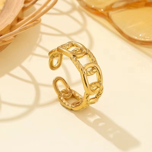 Elegant gold twist chain link open ring for women with polished and textured finish