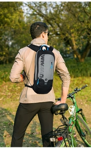 Fahrradrucksack mit Trinksystem und atmungsaktiven Netzseitentaschen für Outdoor