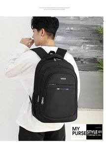 Mochila negra impermeable para portátil con múltiples compartimentos y bolsillo lateral de malla