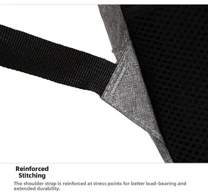 Detail der verstärkten Nähte an den Schultergurten eines grauen Business-Rucksacks