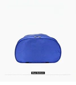 Vue détaillée du fond du sac bleu roi avec une texture ripstop résistante en losange