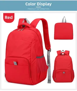 Détail macro du sac à dos pliable en nylon rouge montrant les états plié et déplié