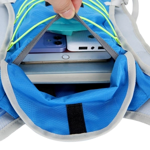 Blauer Fahrradrucksack mit großem Fassungsvermögen für Tablets und Outdoor-Ausrüstung