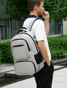 Détails du sac à dos thermique en tissu Oxford gris avec plusieurs poches de rangement