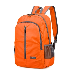 Zaino sportivo pieghevole leggero arancione capiente per outdoor con tasche laterali a rete