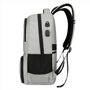 Sac à dos isotherme Oxford gris avec port USB et bretelles ergonomiques respirantes