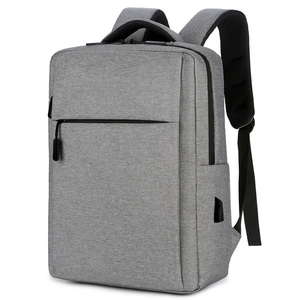 Wasserfester grauer Business-Laptop-Rucksack mit USB-Ladeanschluss und atmungsaktiven Gurten