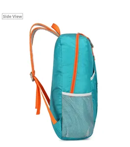 Vista laterale dello zaino sportivo blu leggero resistente all'acqua con zip arancioni