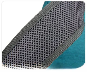 Détail des bretelles rembourrées en maille respirante pour sac à dos de randonnée