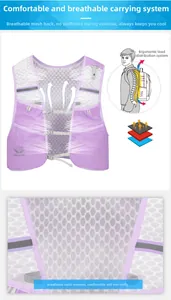 Details der atmungsaktiven Mesh-Rückseite der lila Trinkweste für Trailrunning