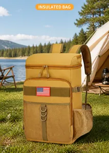 Vista frontale dello zaino termico kaki con patch bandiera americana per trekking