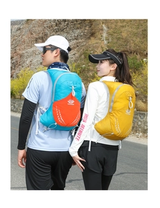 Sac à dos sport de plein air en tissu imperméable avec bandes réfléchissantes de sécurité