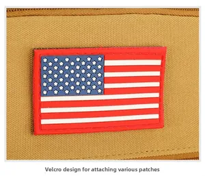 Dettaglio della borsa termica con area Velcro e toppa rimovibile della bandiera USA