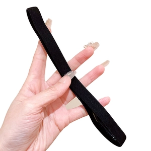 Bandeau de sport élastique antidérapant noir mat pour le fitness et la course à pied