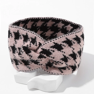 Bandeau en tricot pied-de-poule rose élégant avec nœud torsadé pour accessoires d'hiver