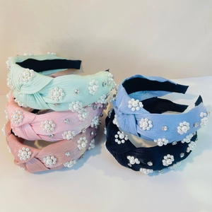 Eleganter Breiter Geknoteter Haarreif Mit Künstlichen Künstliche Perlen Blumen Strass Dekor Vintage Satin Stoff Haarschmuck Für Damen Alltag Party