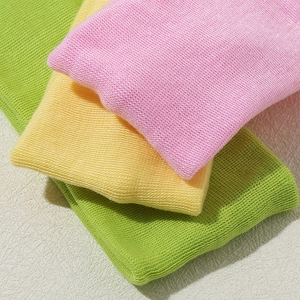 Pack de tres cintas elásticas de malla en rosa, amarillo y verde para yoga y fitness