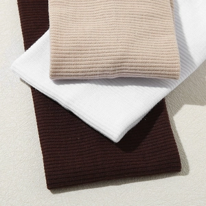 Bandeaux élastiques en maille côtelée pour femmes en marron, blanc et beige pour le sport