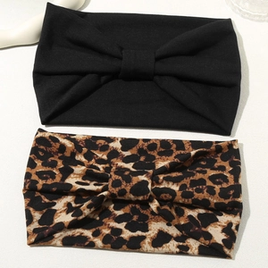Fascia Sportiva Elastica Larga da Donna con Stampa Leopardata in Poliestere Fascia Yoga Antisudore per Fitness e Corsa