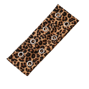 Fascia per capelli leopardata stile punk Y2K con doppia fila di occhielli in metallo