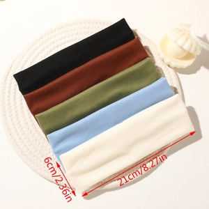 Detail view of 5-piece elastic yoga headbands set showing 6x21cm size and ribbed texture