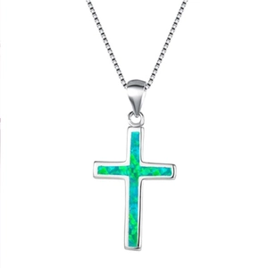 Kreuzanhänger-Halskette mit grün-blauem Opal-Inlay an einer feinen silbernen Kette