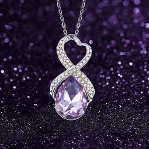 Collier cœur infini avec une pierre d'améthyste violette en forme de larme, fini argent