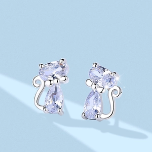 925 silver cat stud earrings with sparkling cubic zirconia stones on blue background
