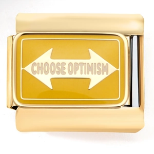 Primer plano de abalorio italiano dorado con esmalte amarillo y texto motivador