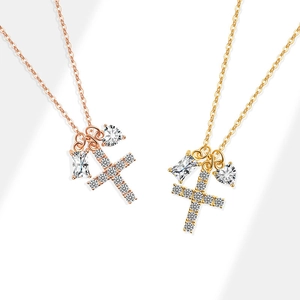 Minimalistische S925 Silber Kreuzhalskette mit Herz- und Rechteck-Zirkonia-Anhängern in Roségold