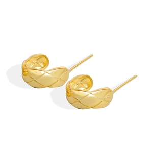 Elegant gold S925 sterling silver half-hoop earrings with classic diamond quilted pattern