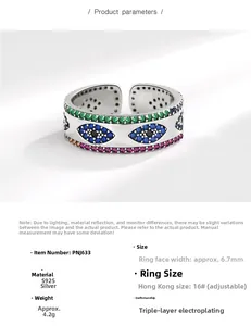 Détail de la bague œil d'ange en argent S925 montrant la largeur 6,7mm et l'anneau réglable