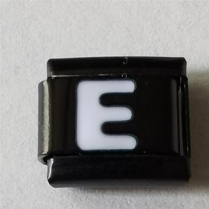 Modulaire roestvrijstalen armband schakel in zwart met witte letter E design
