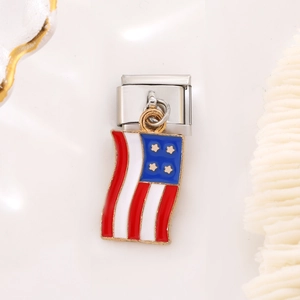 Detail of Italian charm link featuring wave American flag enamel and gold stars