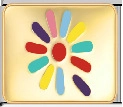 Dettaglio di un ciondolo quadrato dorato con vivace motivo floreale a petali multicolore