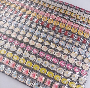 Dettaglio delle maglie per bracciale Italian charm Festa della Mamma in acciaio inox