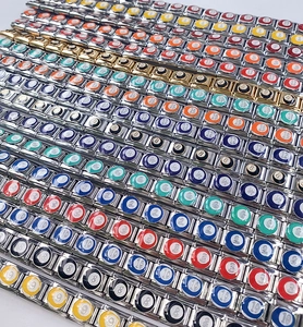 Détails de charms italiens en acier inoxydable avec des motifs colorés de boules de billard