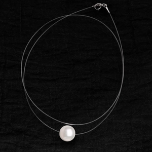 Minimalist S925 silver pearl necklace with double invisible fishing line and white pearl