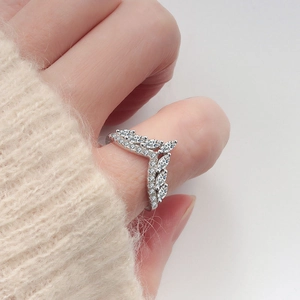 925 silver wishbone crown ring with marquise cut stones and double V-shape row design