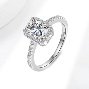 Classic S925 sterling silver emerald cut moissanite engagement ring for women
