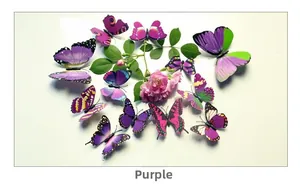 Vista detallada de 12 pegatinas de pared de mariposa 3D moradas con detalles florales