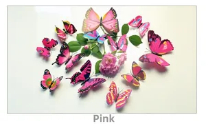 Detalle de un juego de 12 pegatinas de pared de mariposas 3D rosa para decoración hogar